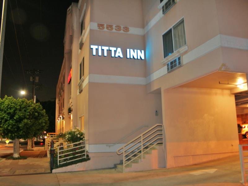 【ロサンゼルス ホテル】チッタ イン(Titta Inn)
